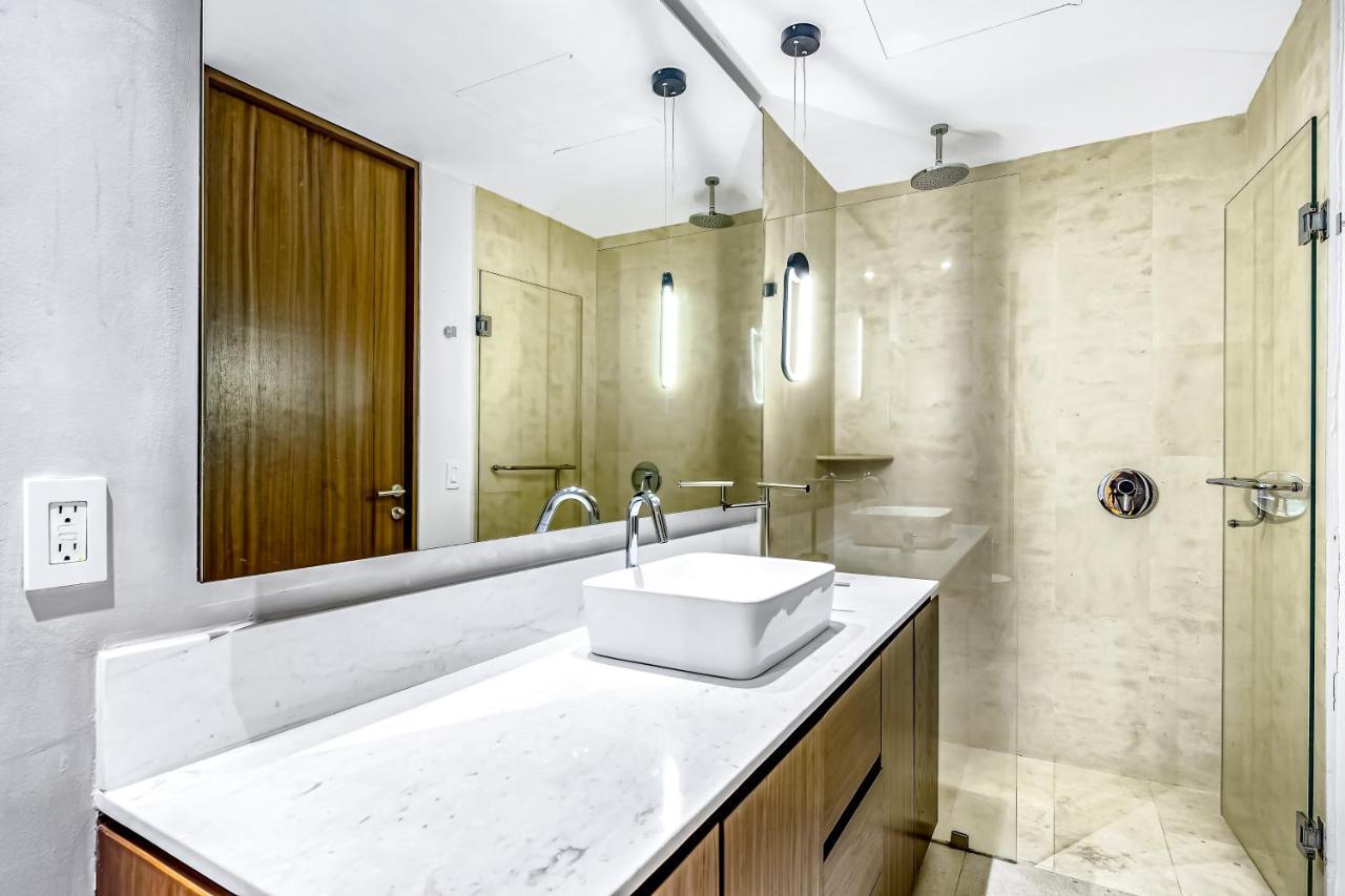 Peninsula Condos #1Df3 Нуево Валярта Екстериор снимка